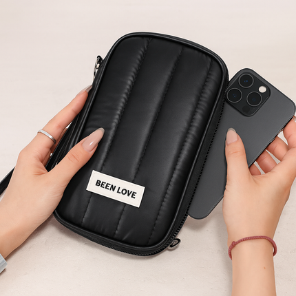 Quilted Travel Wallet Organizer (Black)